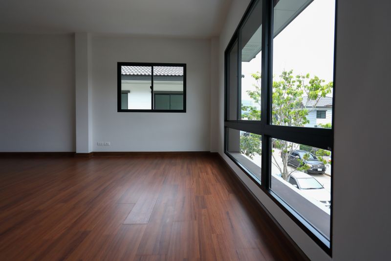 Laminate Floor Installation in Pinellas County, FL